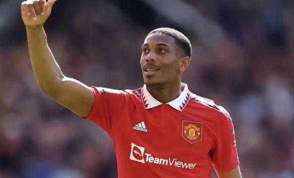 施严格的财 施严格的财